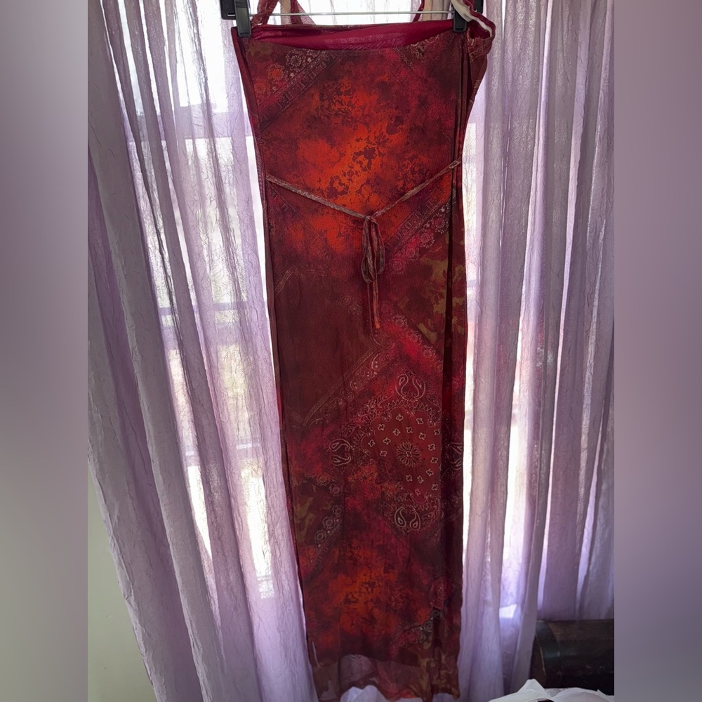 Red Sheath Dress with Spaghetti Straps for Night Out